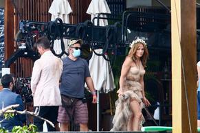 Jennifer LopezSexy in Jennifer Lopez Sexy Seen Filming Shotgun Wedding With Co-star Josh Duhamel