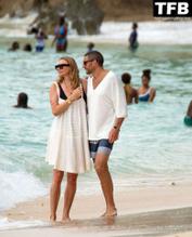 Jodie KiddSexy in Jodie Kidd Sexy Seen Flaunting Her Hot Figure On The Beach With Joseph Bates In Barbados 