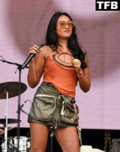 Joy CrookesSexy in Joy Crookes Sexy Seen Braless Flaunting Her Hot Figure At The Parklife Festival in Manchester 