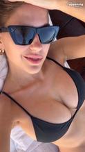 Kara Del Toro Sexy Shows Off Her Hot Figure and Curves in a Beautiful Black Bikini 