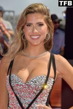 Kara Del Toro Sexy Seen Showcasing Her Hot Tits At The Top Gun Maverick World Premiere in San Diego 