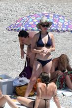 Katy PerrySexy in Katy Perry Sexy Singer Touches Her Pussy And Big Butt in a Bikini in Italy 
