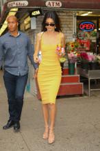 Kendall JennerSexy in Kendall Jenner Sexy shows off her sensational smile on an outing in New York