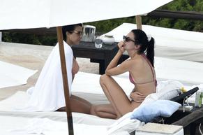 Kendall JennerSexy in Kendall Jenner showing off her slim body by the pool with Kourtney Kardashian and friends in Costa Smeralda, Sardinia