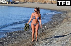 Lauryn GoodmanSexy in Lauryn Goodman Sexy Seen Showcasing Her Hot Bikini Body At The Beach In Marbella 