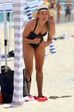 LEEFURLONGSEXYSEENWITHSHANEWATSONENJOYINGADAYATNORTHBONDIBEACHINSYDNEY - NUDE STORY