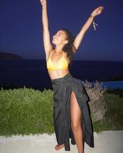 Leigh-Anne PinnockSexy in Leigh-Anne Pinnock Sexy non-nude photo collection from Instagram