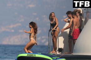 Luisinha OliveiraSexy in Luisinha Oliveira Sexy Seen Flaunting Her Hot Bikini Body On A Yacht Alongside Lando Norris In Ibiza 