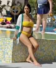 Malin AnderssonSexy in Malin Andersson Sexy Love Island's Pregnant Star Flashes Her Baby Bump in A Bright Sexy Yellow Bikini