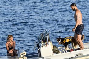 Maria Elena BoschiSexy in Maria Elena Boschi And Giulio Berruti Sexy on a boat in Porto Ercole