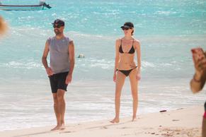 Martha HuntSexy in Martha Hunt Sexy on the beach with fianc Jason McDonald in Tulum, Mexico 