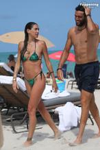 Melissa SattaSexy in Melissa Satta Sexy Seen with Matteo Berrettini Showing Off Her Amazing Body at the Beach in Miami 