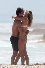 Nina AgdalSexy in Nina Agdal Sexy With Her Man On the Beach in Tulum