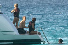 Nina WeissSexy in Nina Weiss Sexy with footballer Manuel Neuer in Formentera