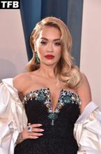 RITAORASEXYSEENFLAUNTINGHERHOTCLEAVAGEATTHEVANITYFAIROSCARPARTY - NUDE STORY