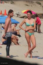 Shailene WoodleySexy in Shailene Woodley Sexy Seen Wearing A Bikini Showing Off Her Hot Body At The Beach In Malibu