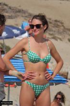 Shailene WoodleySexy in Shailene Woodley Sexy Seen Wearing A Bikini Showing Off Her Hot Body At The Beach In Malibu