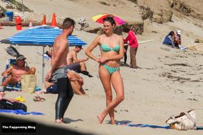 Shailene WoodleySexy in Shailene Woodley Sexy Seen Wearing A Bikini Showing Off Her Hot Body At The Beach In Malibu