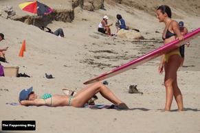 Shailene WoodleySexy in Shailene Woodley Sexy Seen Wearing A Bikini Showing Off Her Hot Body At The Beach In Malibu