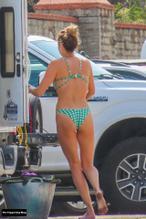 Shailene WoodleySexy in Shailene Woodley Sexy Seen Wearing A Bikini Showing Off Her Hot Body At The Beach In Malibu