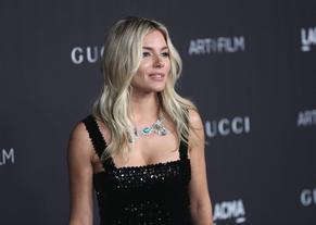 Sienna MillerSexy in Sienna Miller Sexy arrives for the LACMA Art and Film Gala 2019 at the Los Angeles County Museum of Art