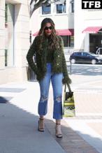 Sofia VergaraSexy in Sofia Vergara Sexy Seen Flaunting Her Butt In Tight Jeans At The Americas Got Talent Filming in Los Angeles 