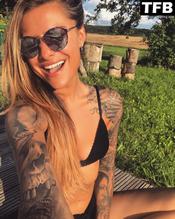 Sophia ThomallaSexy in Sophia Thomalla Sexy And Topless Photos Collection 