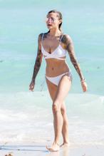 Sophia ThomallaSexy in Sophia Thomalla Sexy with boyfriend goalkeeper Loris Karius during fun beach day in Miami