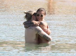 Sophia ThomallaSexy in Sophia Thomalla Sexy with German Goalkeeper Loris Karius on the beach