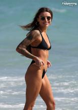 Sophia ThomallaSexy in Sophia Thomalla Sexy Spotted Showing Off Her Amazing Body Wearing a Hot Black Bikini at the Beach in Miami 