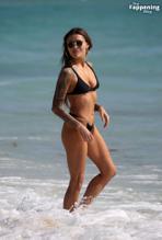 Sophia ThomallaSexy in Sophia Thomalla Sexy Spotted Showing Off Her Amazing Body Wearing a Hot Black Bikini at the Beach in Miami 