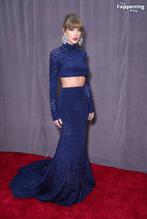 Taylor SwiftSexy in Taylor Swift Sexy Shows Off Her Stunning Figure at the 65th Annual GRAMMY Awards in Los Angeles 